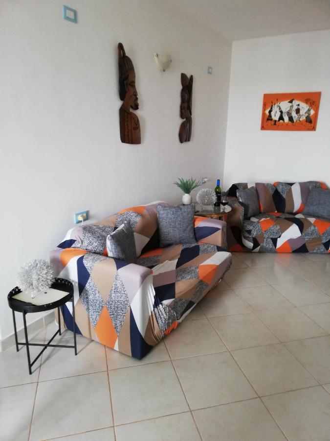 Adult Only Beachfront 2 Bedroom Apartment Santa Maria Airport Pick Up, Aircon, Unlimited Wifi Ideal For Remote Working And Long Stay Exterior foto