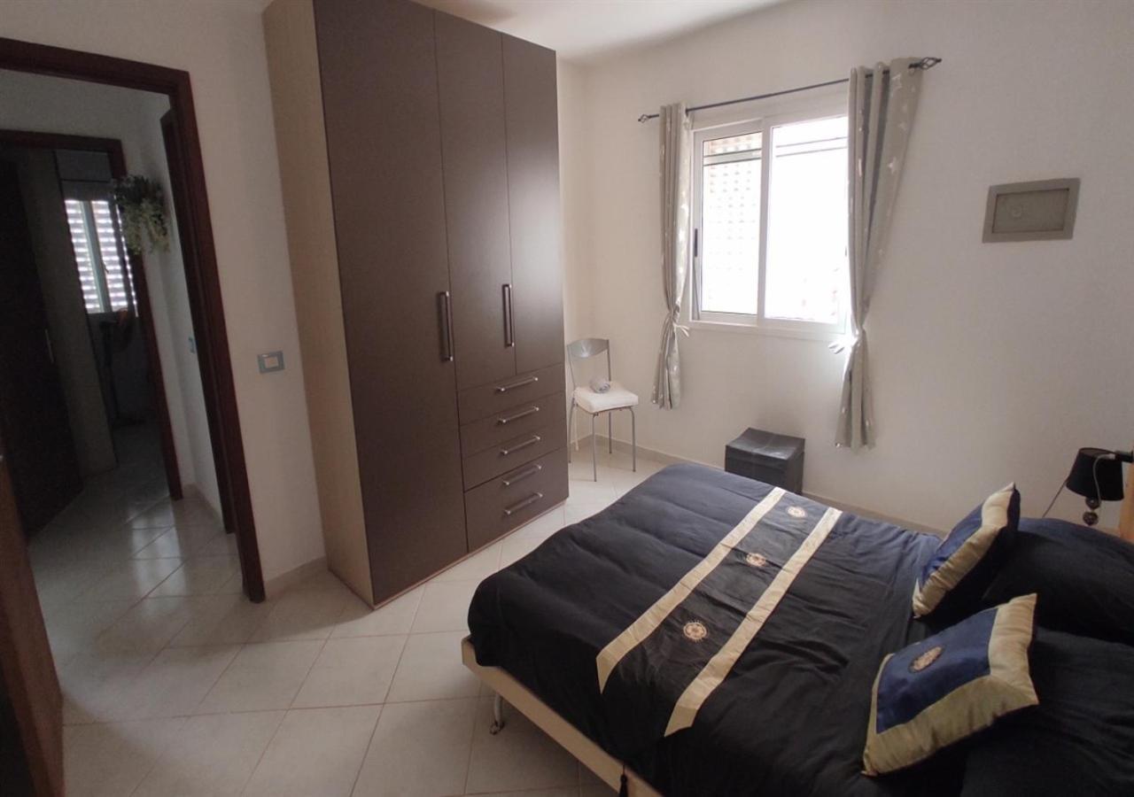 Adult Only Beachfront 2 Bedroom Apartment Santa Maria Airport Pick Up, Aircon, Unlimited Wifi Ideal For Remote Working And Long Stay Exterior foto